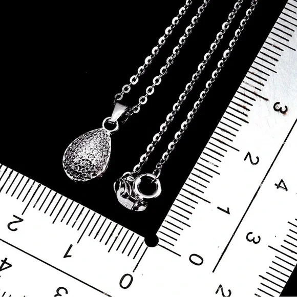 Set!! Elegant Natural Swiss Blue Topaz Pendant & Earrings in 925 Sterling Silver - Picture 11 of 11